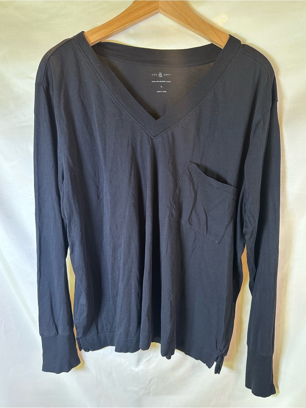 Lou & Grey soft supima cotton long-Sleeve V-Neck Pocket Shirt basic everyday